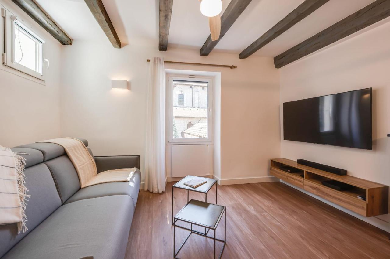 L'Escale Bleue - Apartment For 2 To 4 People In The Heart Of Annecy Exterior photo